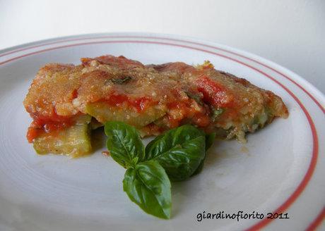 Verdure dall’orto. Zucchine al gratin e una salsa di pomodoro veloce