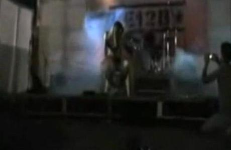 Jessica e lo spogliarello per il PD. Che gran cambiamento!