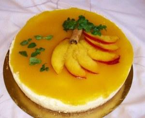 TORTA GAUGUIN (cheesecake con pesche,aromatizzato alla cannella, menta e lime)