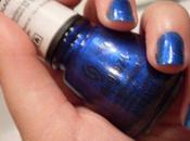 China Glaze smalto eyes like sapphires