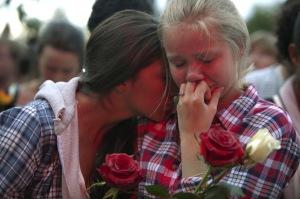 non permetteremo alla paura di piegarci, e non permetteremo alla paura della paura di farci tacere