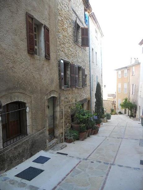 La Provenza. e vabbè ma allora diteloooo...