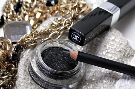 Chanel: Illusion D’Ombre Long Wear Eyeshadow