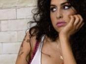 Muore Winehouse!