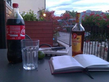 Una foto degli ingredienti del drink di stasera.