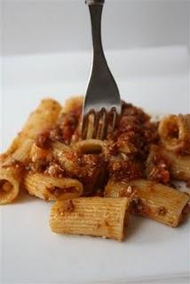 Rigatoni al ragù  di Cervo e funghi porcini