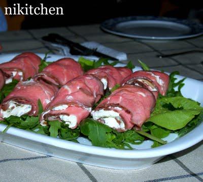 INVOLTINI DI ROAST-BEEF E ROBIOLA