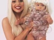 Lady Gaga Lancia Linea Bambini "Gaga babywear"