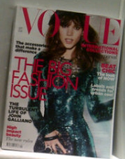 Freja Beha Erichsen in Dolce & Gabbana su Vogue UK settembre 2011