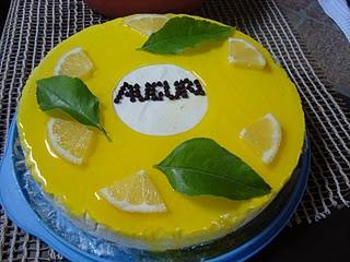 Torta con mousse di limoni