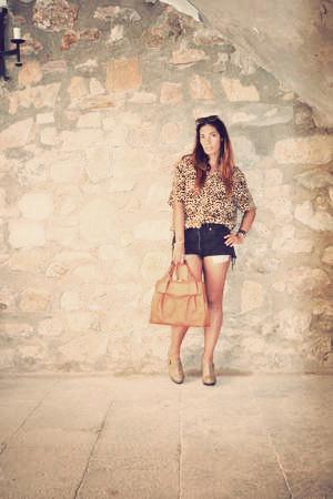 Vintage leopard