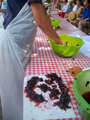 Il piacere di sporcarsi le mani...col vino e il pane!