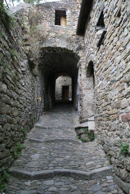 Avventura tra i piccoli e deliziosi borghi della liguria