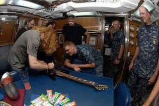 Megadeth - Visitano un sottomarino americano (foto)