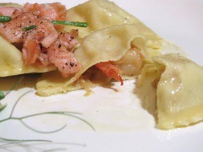 IL POSTINO SUONA PER ALICE GINEVRA - CAPPELLACCI RIPIENI DI GAMBERI, ZUCCHINE E CAPRINO, AL SALMONE E FINOCCHIO SELVATICO