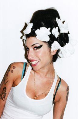 Terry Richardson e Hedi Slimane rendono omaggio a Amy Winehouse