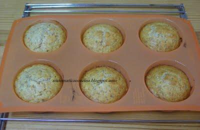 Muffins Integrali con Glassa al Miele