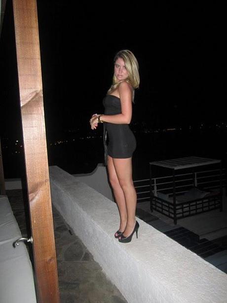 IOS by night (two outfits)