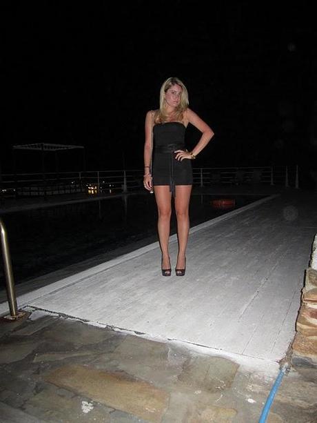 IOS by night (two outfits)