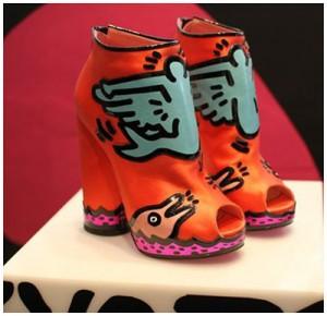 Nicholas Kirkwood ispirato da Keith Haring