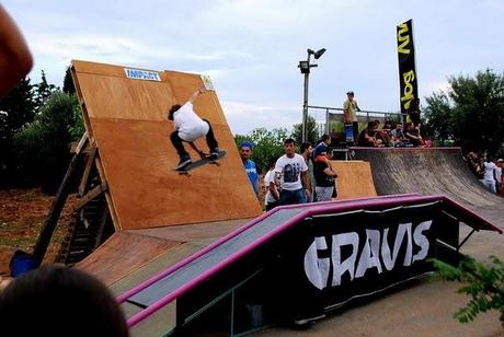 ANALOG SKATE DAZE CONTEST