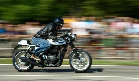 Cafe Racer / Drag Racing