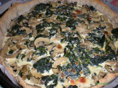 Quiche di grano saraceno con funghi e spinaci