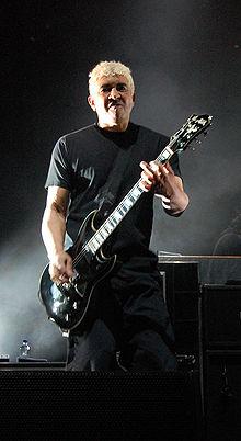 http://upload.wikimedia.org/wikipedia/commons/thumb/6/66/Patsmear.jpg/220px-Patsmear.jpg