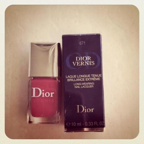 Dahlia Rouge n.671 Nail Polish by Christian Dior