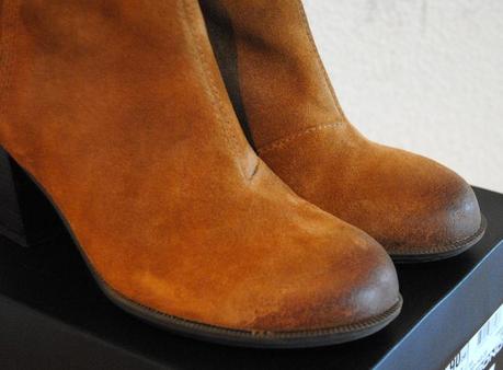 New in: Vagabond Suede Ankle Boots