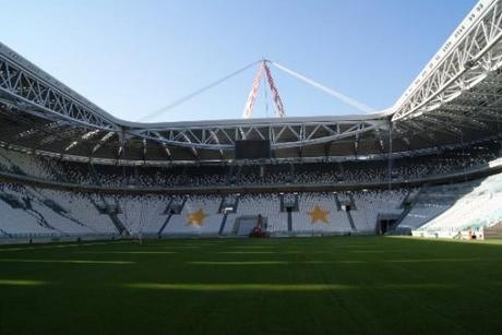 Pro Evolution Soccer 2012, tra i campi, c’è il nuovo Stadio della Juventus