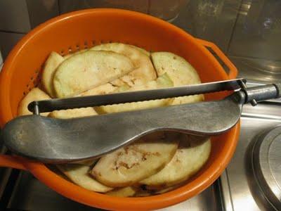 Parmigiana di zucchine e melanzane