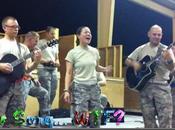 Cover Song: Militari cantano “Rolling Deep” (Adele cover)