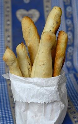 Pane stirato, i grissini! - Stretched bread, breadsticks!