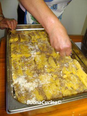 La Sagra del polentone alla Carbonara ( quella girata a mano con il bastone ) di Abbadia di Naro…
