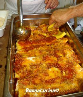 La Sagra del polentone alla Carbonara ( quella girata a mano con il bastone ) di Abbadia di Naro…