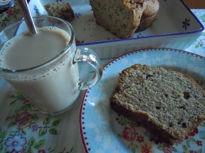 BANANA BREAD