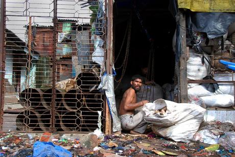 Dharavi – Smistare e Riciclare