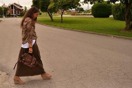 Image and video hosting by TinyPic