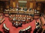 manovra arriva senato, solo senatori presenti