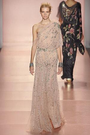 Gossip Girl 5: Charlie in Jenny Packham dress