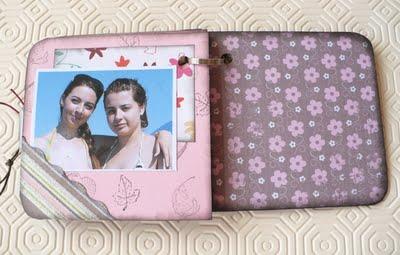 Scrapbooking mini album Sisters + qualche trucco!