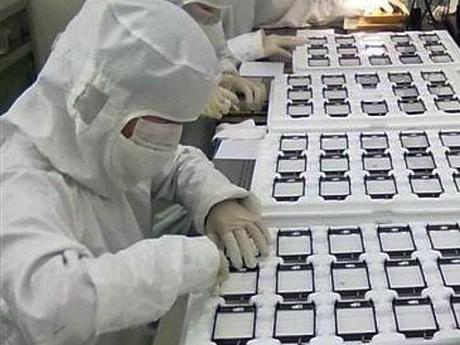 iPhone 5 fotografati in fabbrica a Wintek