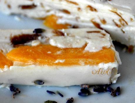 Panna cotta alla pesca profumata di lavanda e i Vincitori del contest