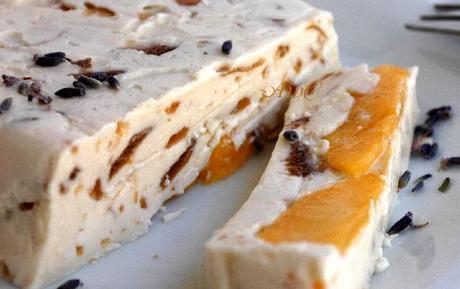 Panna cotta alla pesca profumata di lavanda e i Vincitori del contest