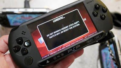 Psp E-1000 : ecco alcune immagini della console