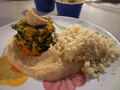 Sformato di zucca,zucchine e spinaci su letto di ceci con cous cous