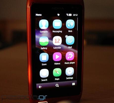 Symbian Belle su smartphone Nokia : Focus video e foto Nokia N8 Symbian Belle σε φωτογραφίες