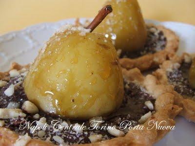 Crostatine con pere al moscato e crema di cacao