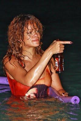 Rihanna having fun in Barbados !